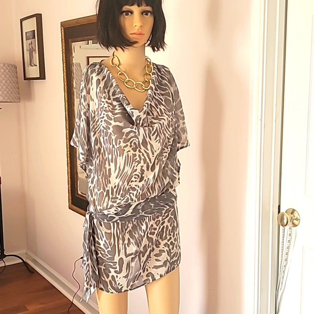 New York & Co. Gorgeous sheer mini dress or tunic XS